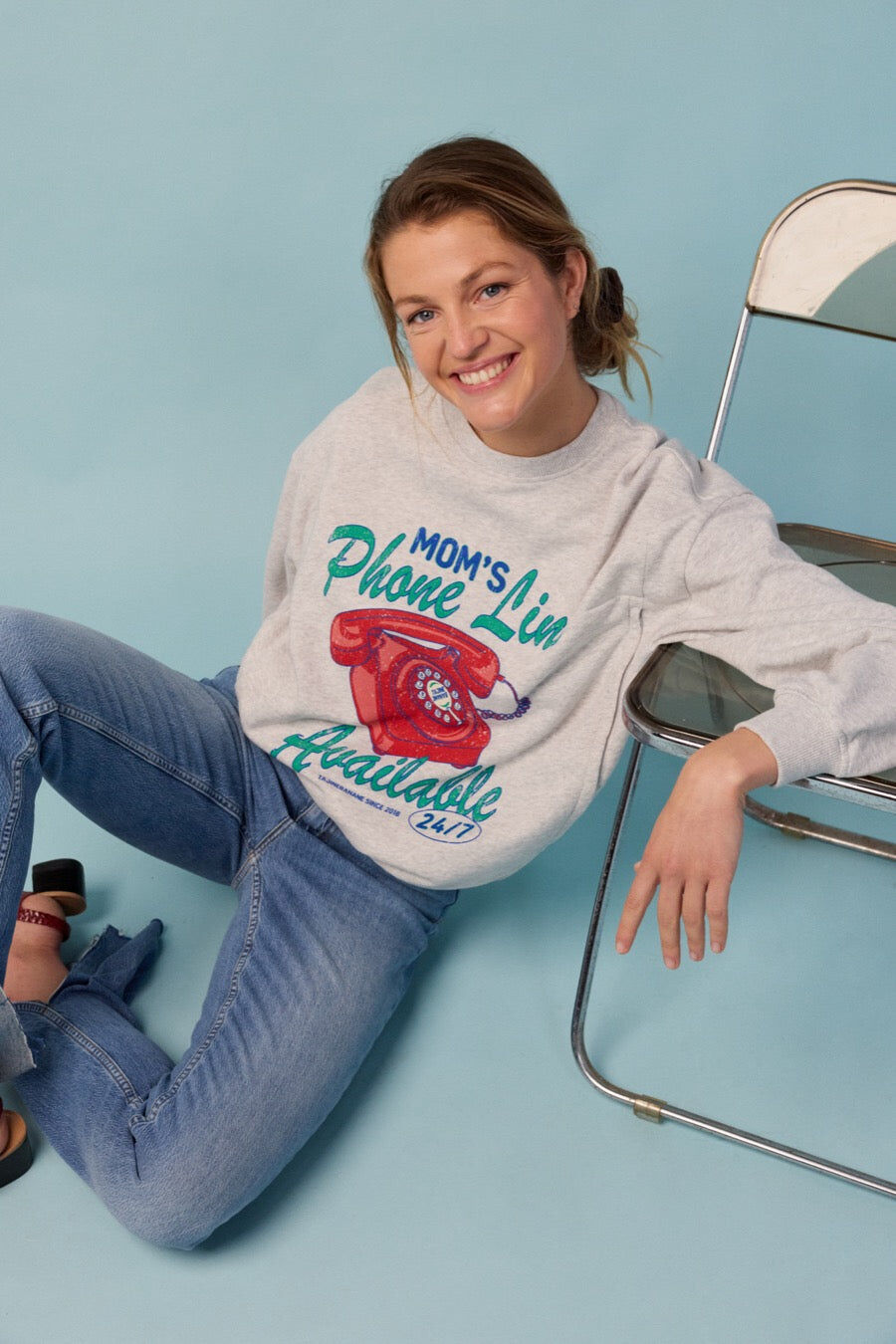 Still-Sweatshirt mit Telefonanschluss-Motiv – AKS
