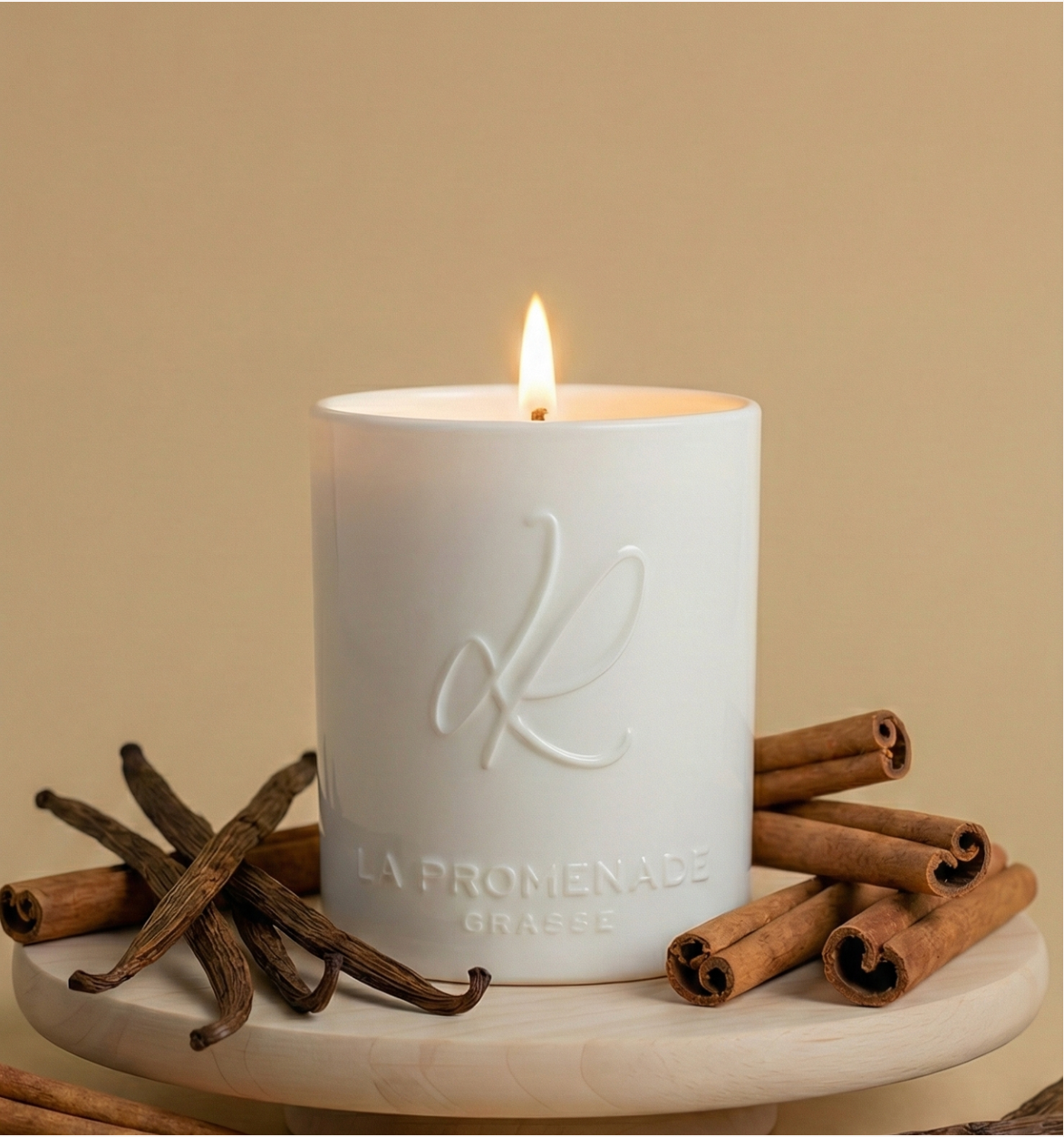 Ceramic scented candle - Vanilla Islands (100% vegetable wax) - 320g