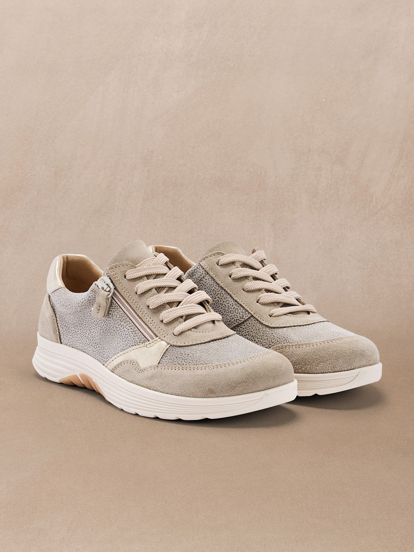 Women's zip-up sneakers and walking shoes (2013312_0006)