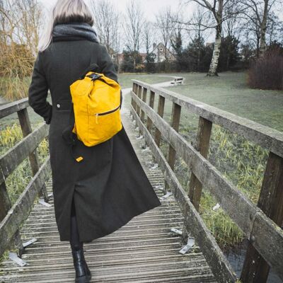 Swamp- vegan backpack - ochre