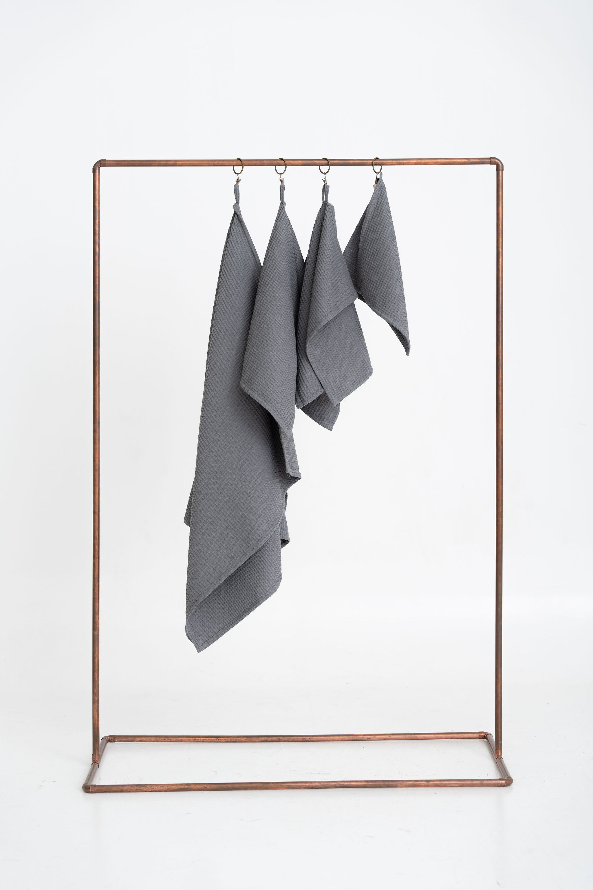 Gray bath cotton towel - good absorbent, qiuck dry waffle towel 140x80cm