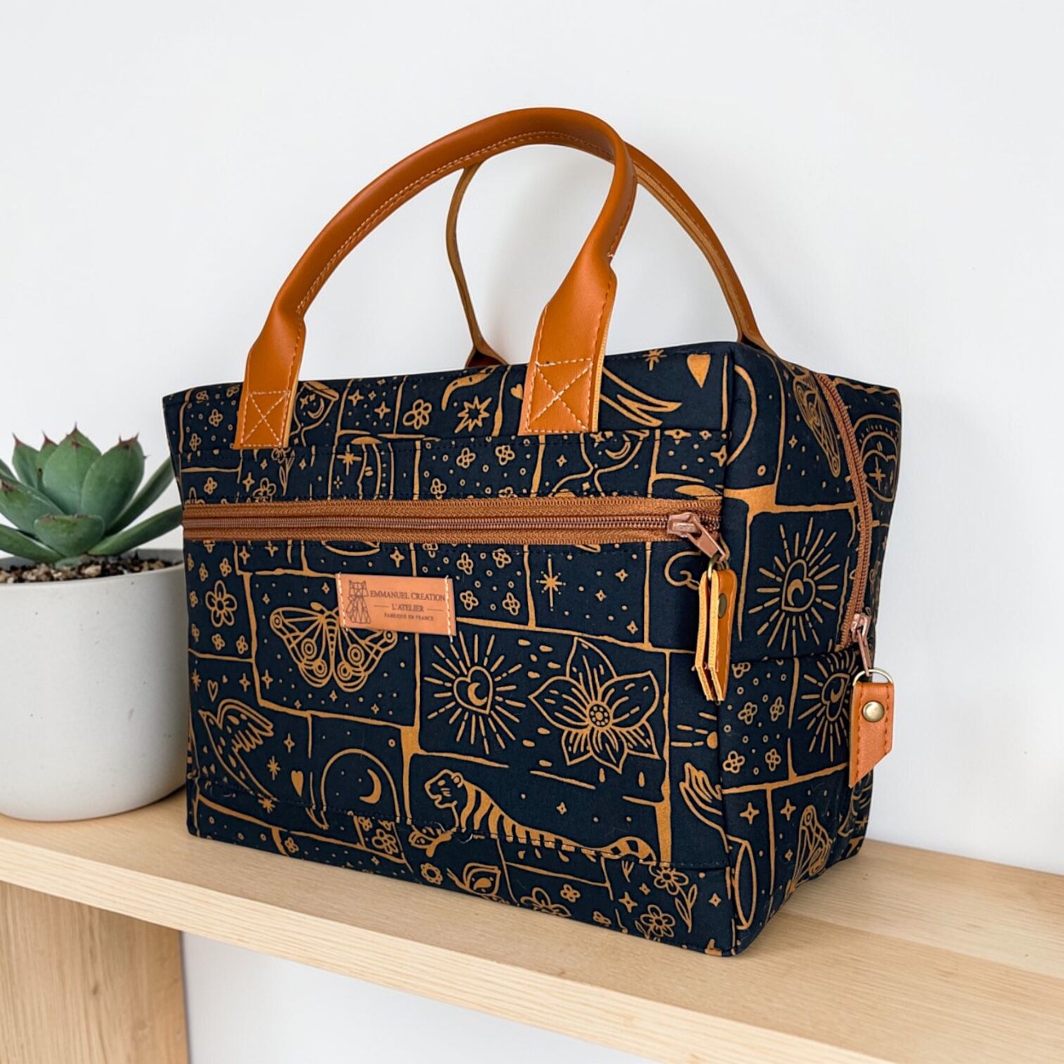 Vanity, "Astro" schwarz