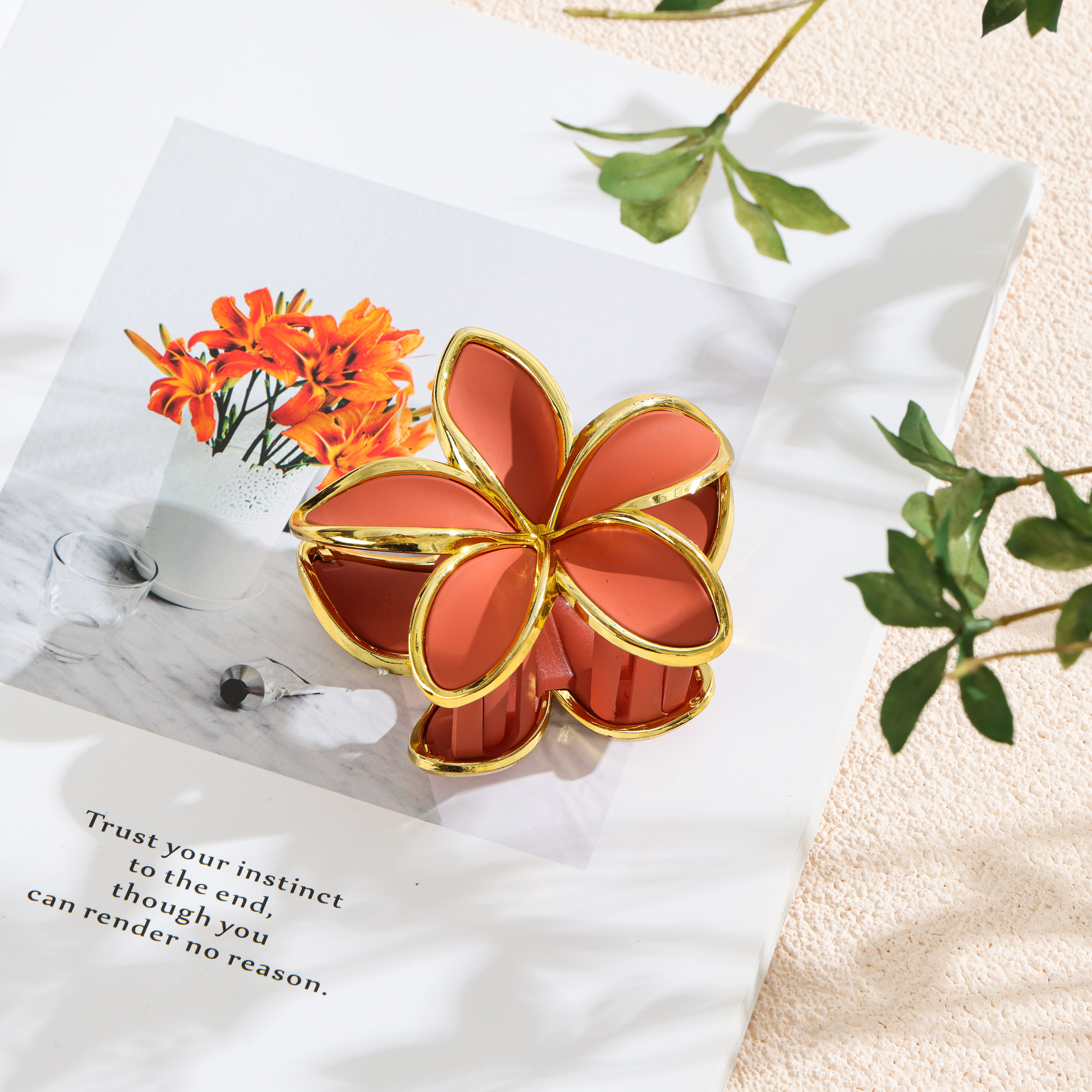 Tessa Flower Hair Clip - 8 cm