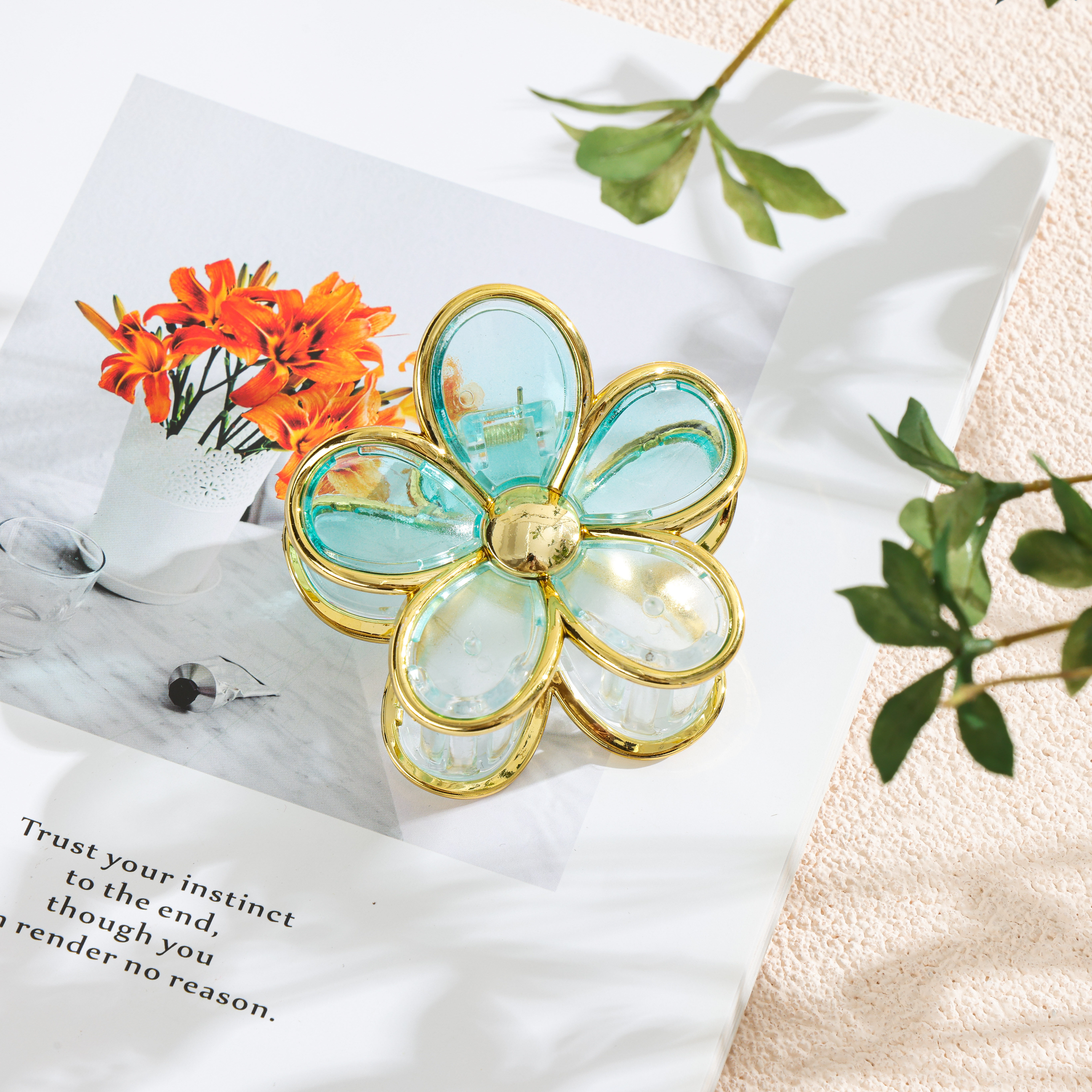 Nina Flower Hair Clip - ⌀8 cm