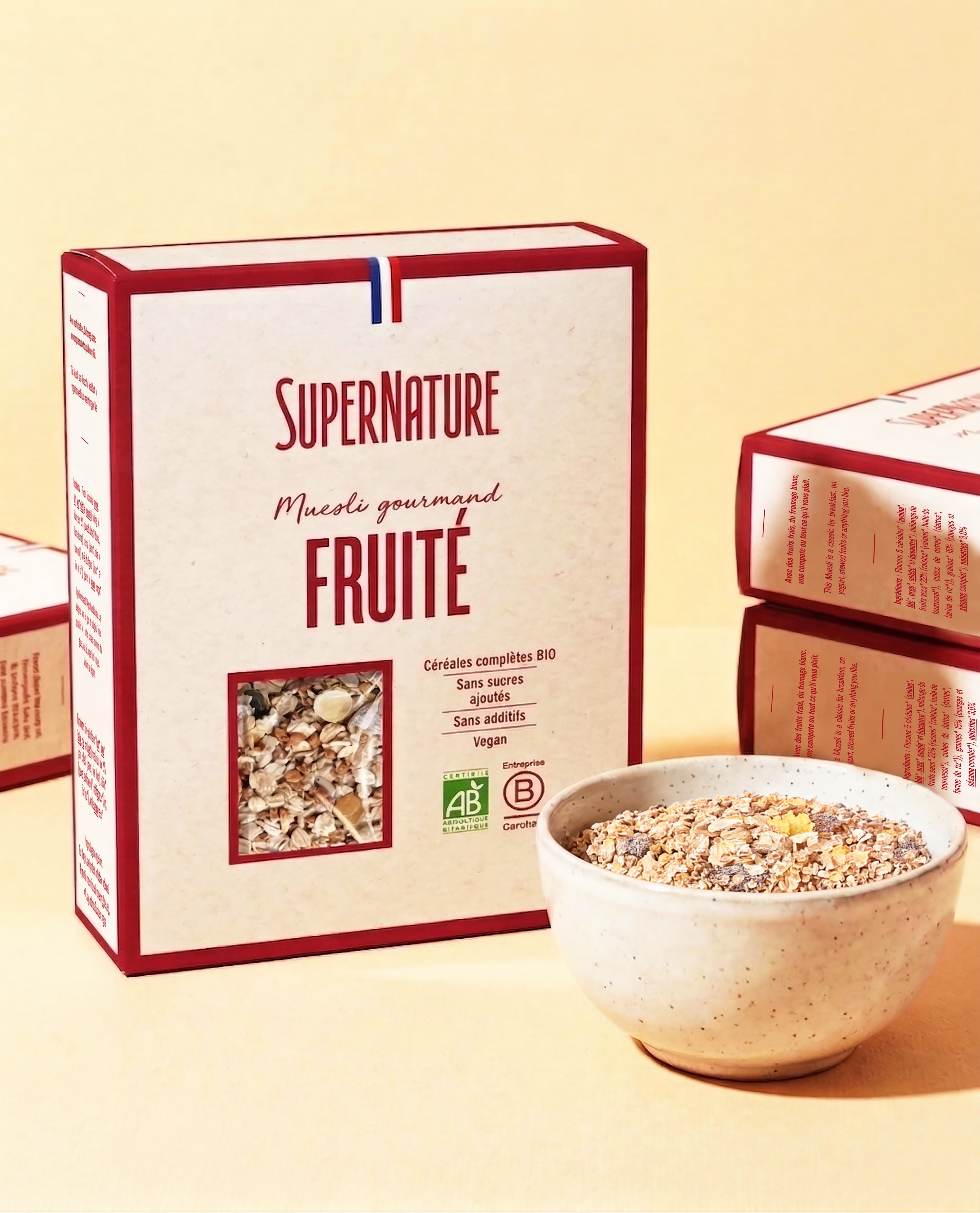Fruchtiges Bio-Müsli