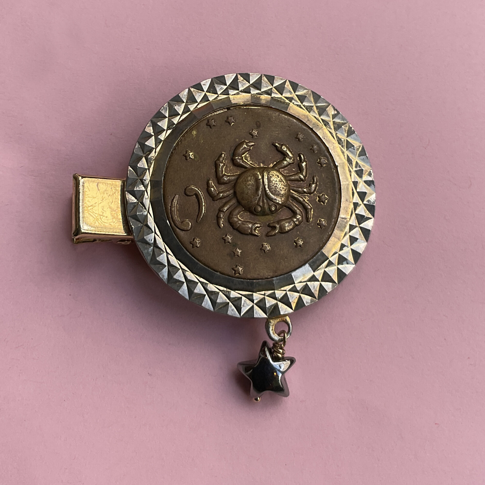 Pinza/medallón vintage con la palabra "CÁNCER" (6 cm)