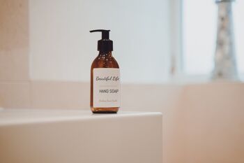 Savon liquide pour les mains au parfum Beautiful Life - PARFUM 3