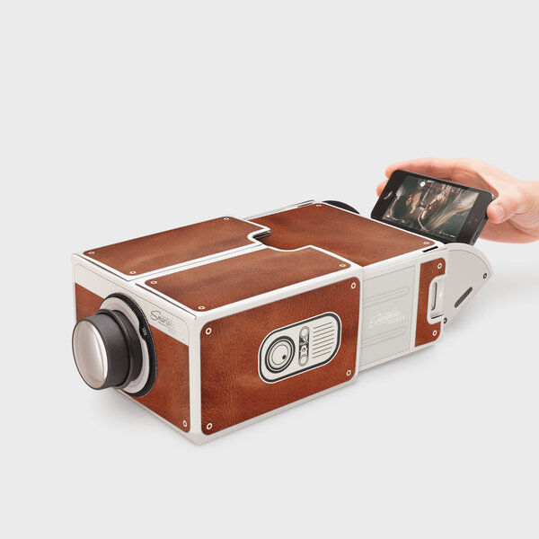 SMARTPHONE PROJECTOR 2.0
