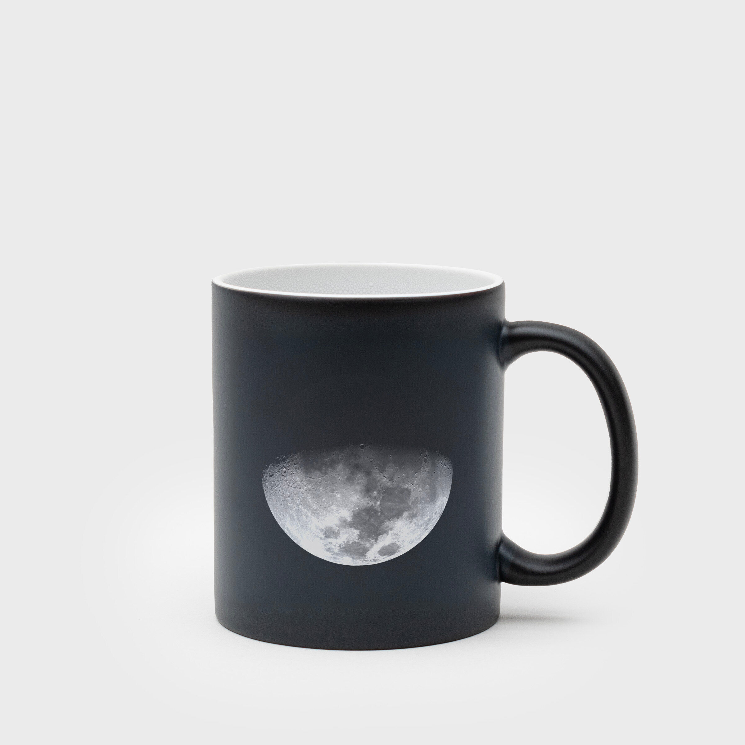 LUNAR ECLIPSE MUG