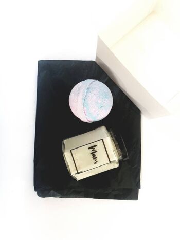 Coffret cadeau bougie parfumée et bombe de bain pour maman. Cadeau de panier de fête des mères 4