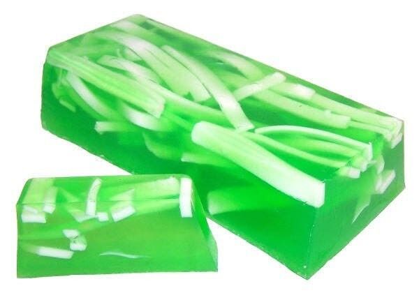 Savon à la mangue, Barre de savon, Parfum de mangue, Pain de savon, Savon artisanal, Savon tropical, Parfum tropical, Savon fruité, Savon artisanal, Savon