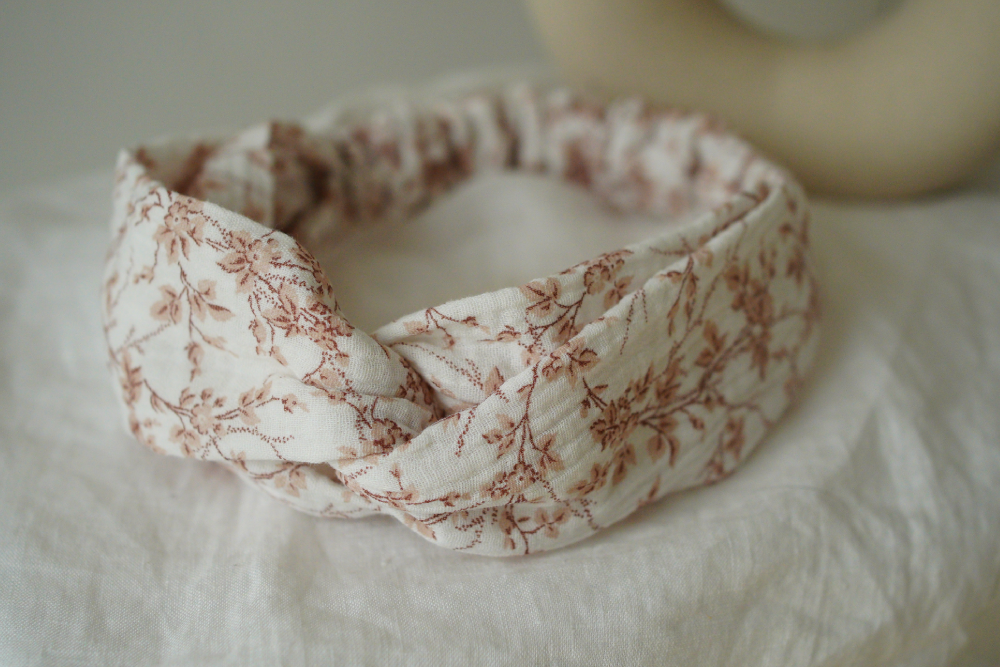 Bandeau Novalie fleuri ivoire rose poudré