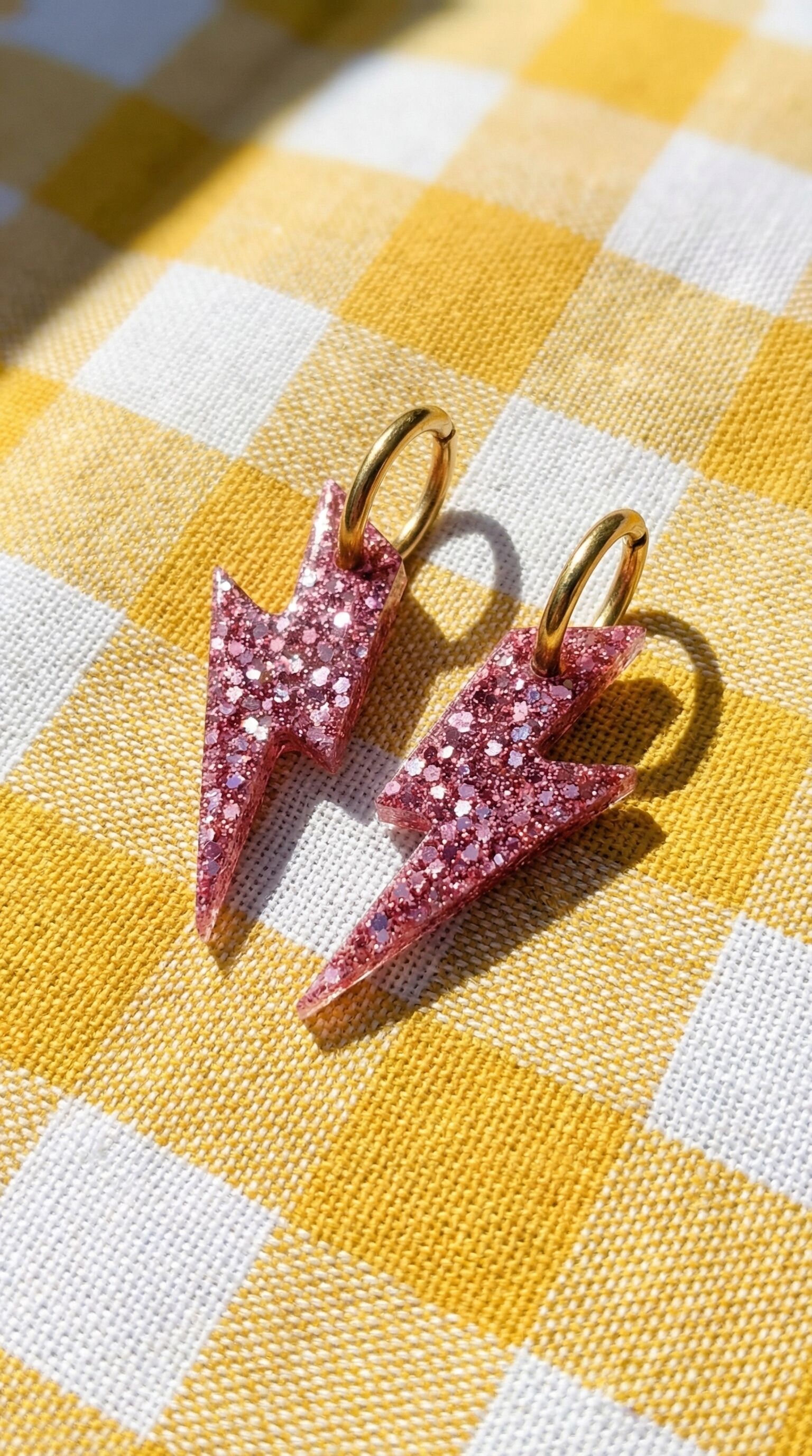 Boucles d'Oreilles Créoles Eclairs Rose