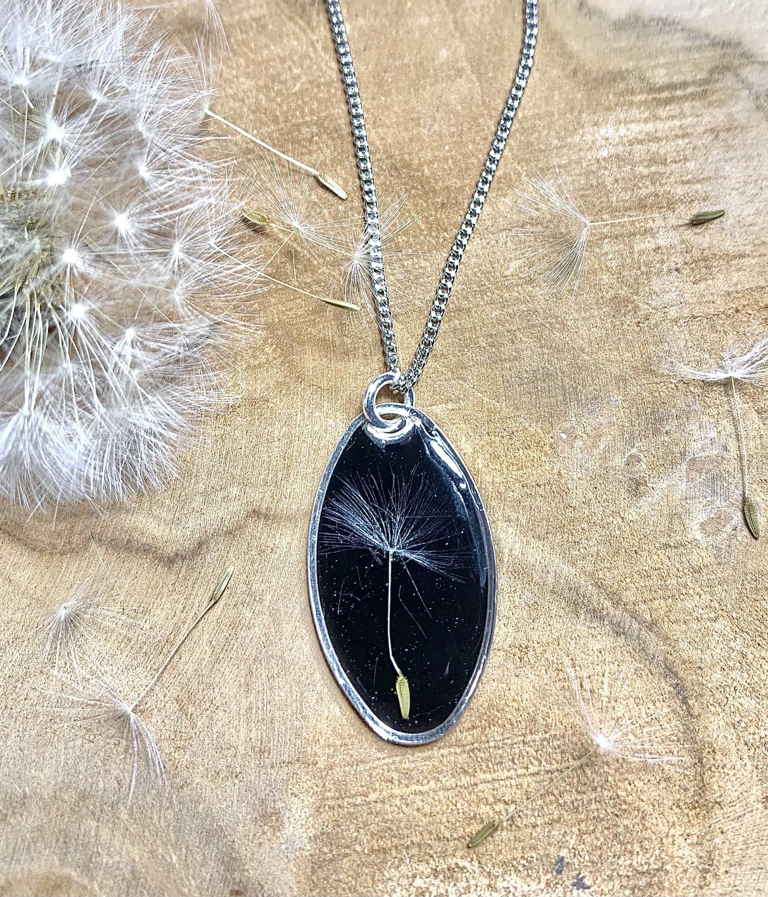 Oval necklace •Pusteblume• 2024 with real dandelions in black with stainless steel