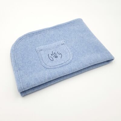 Sustainable dog blanket made of organic cotton with scented pouch, light blue size S