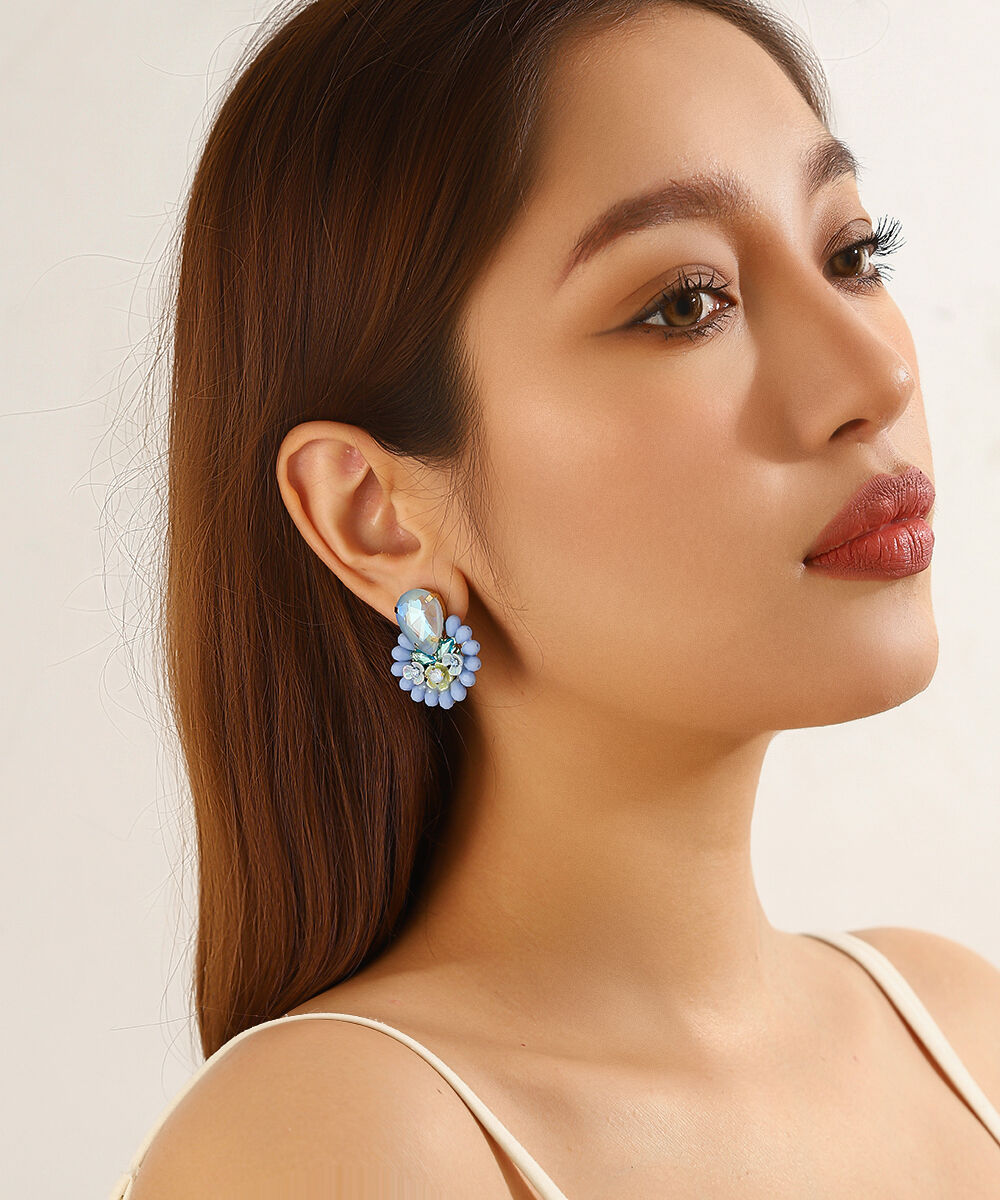 Boucles d’oreilles clips fleur strass & perles – 26PEBOL037