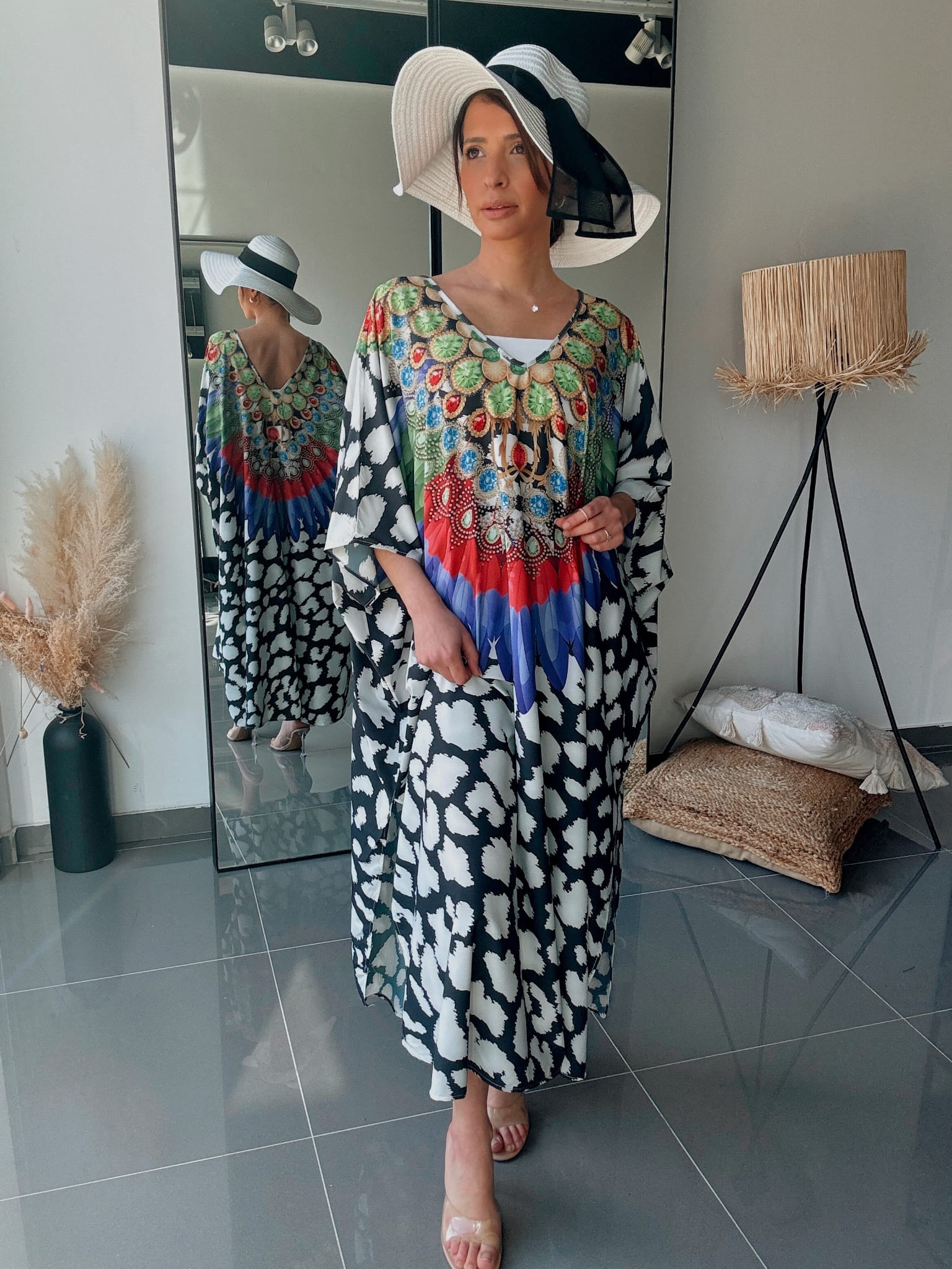 Printed Flowy Maxi Dress – Bohemian Chic & Graphic Style