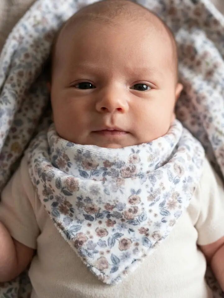Bandana Bib "My pretty flowers"