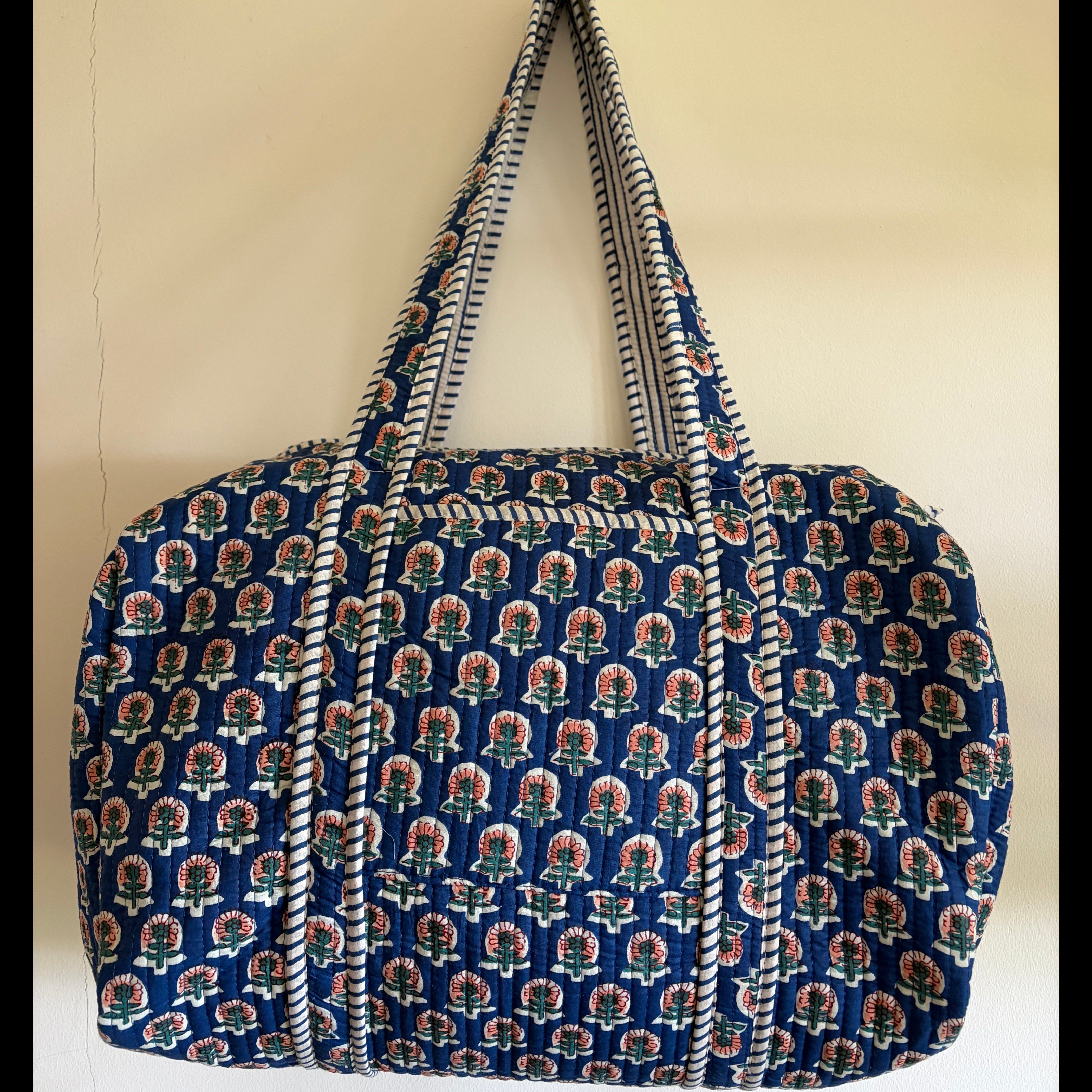 Weekend overnight Quilted Duffle bag - Blue
