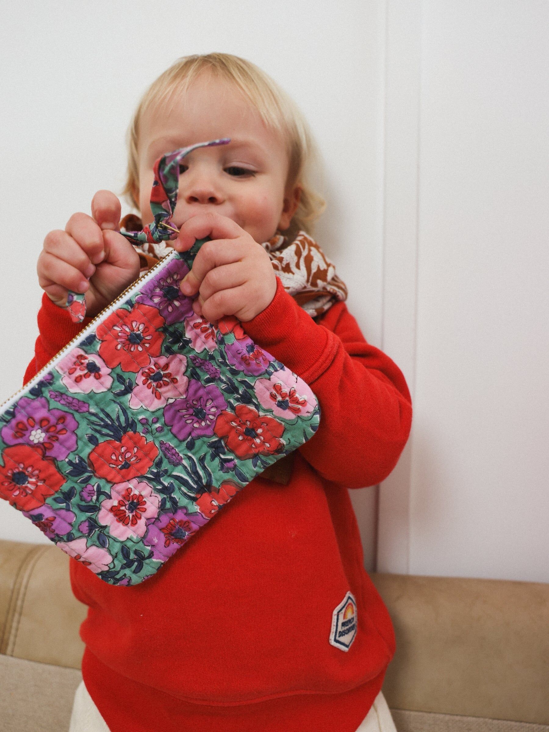 small green Indore pouch