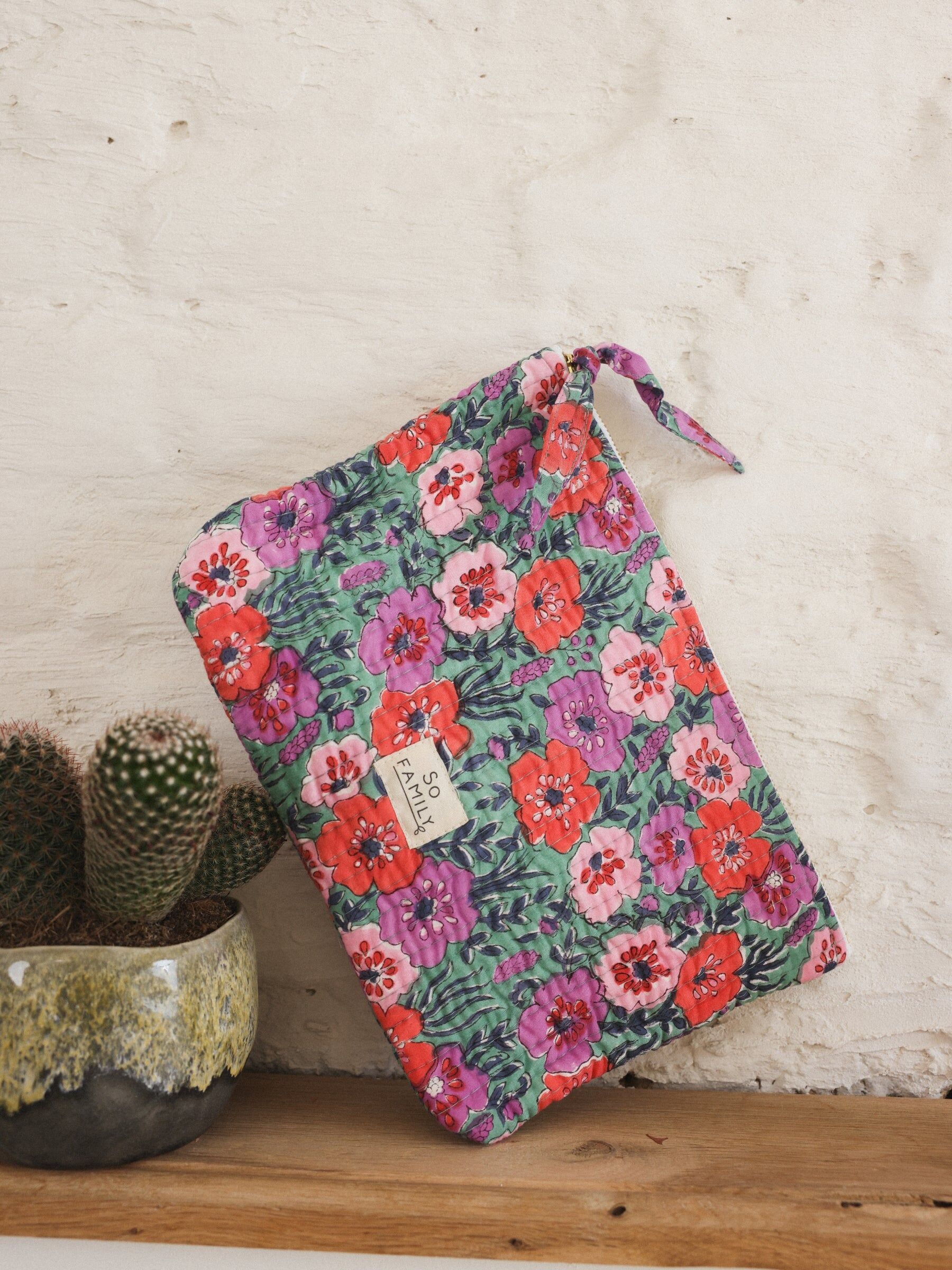 large Indore green pouch