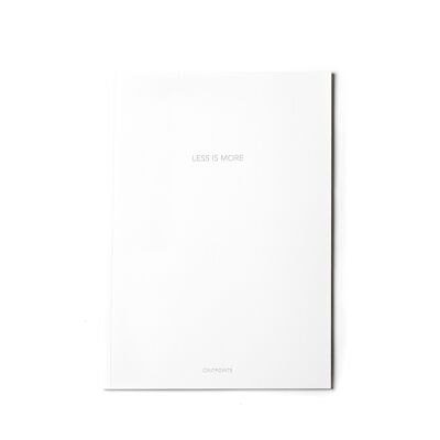 Quaderno bianco con carta millimetrata