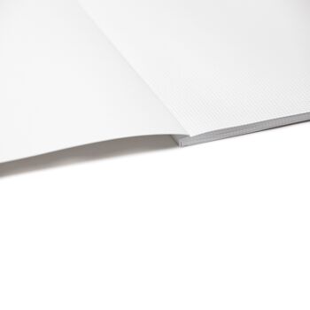 Cahier blanc à papier millimétré 3