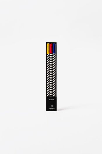 Crayons de couleurs à rayures 1
