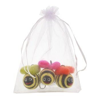 Décorations de Pâques en feutre à suspendre à la main Mini Groovy Bumblebees (sac de 3) 2