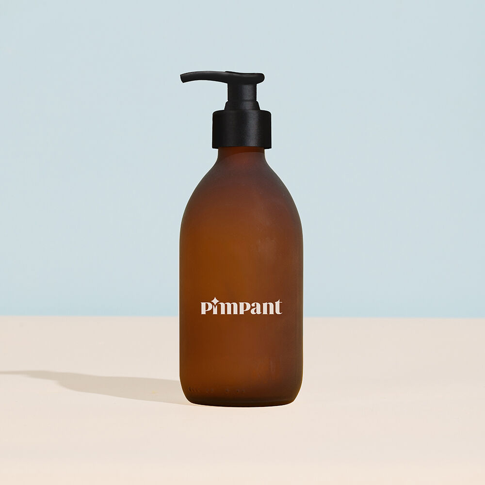 Flacone da 250 ml di detersivo per piatti color ambra.
