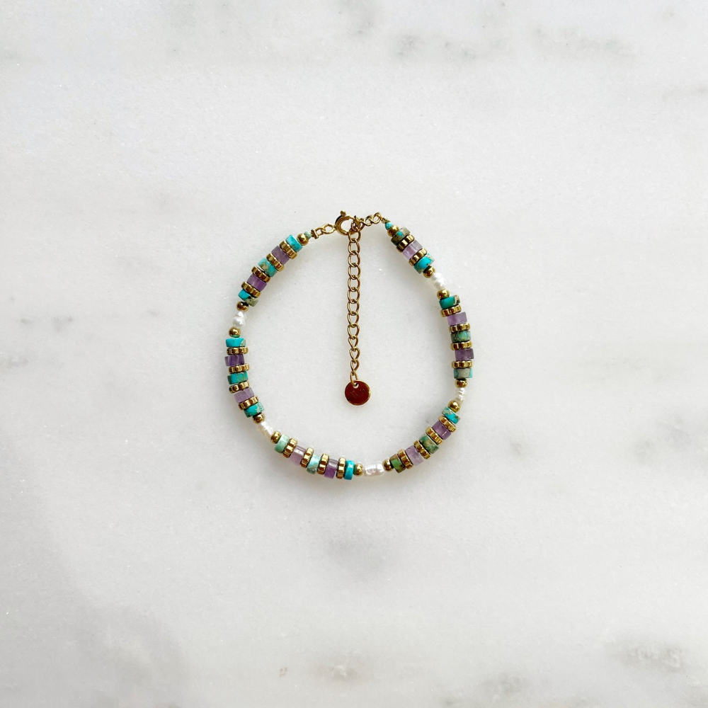 Nerina bracelet for women with blue and purple semi-precious stones and river pearls