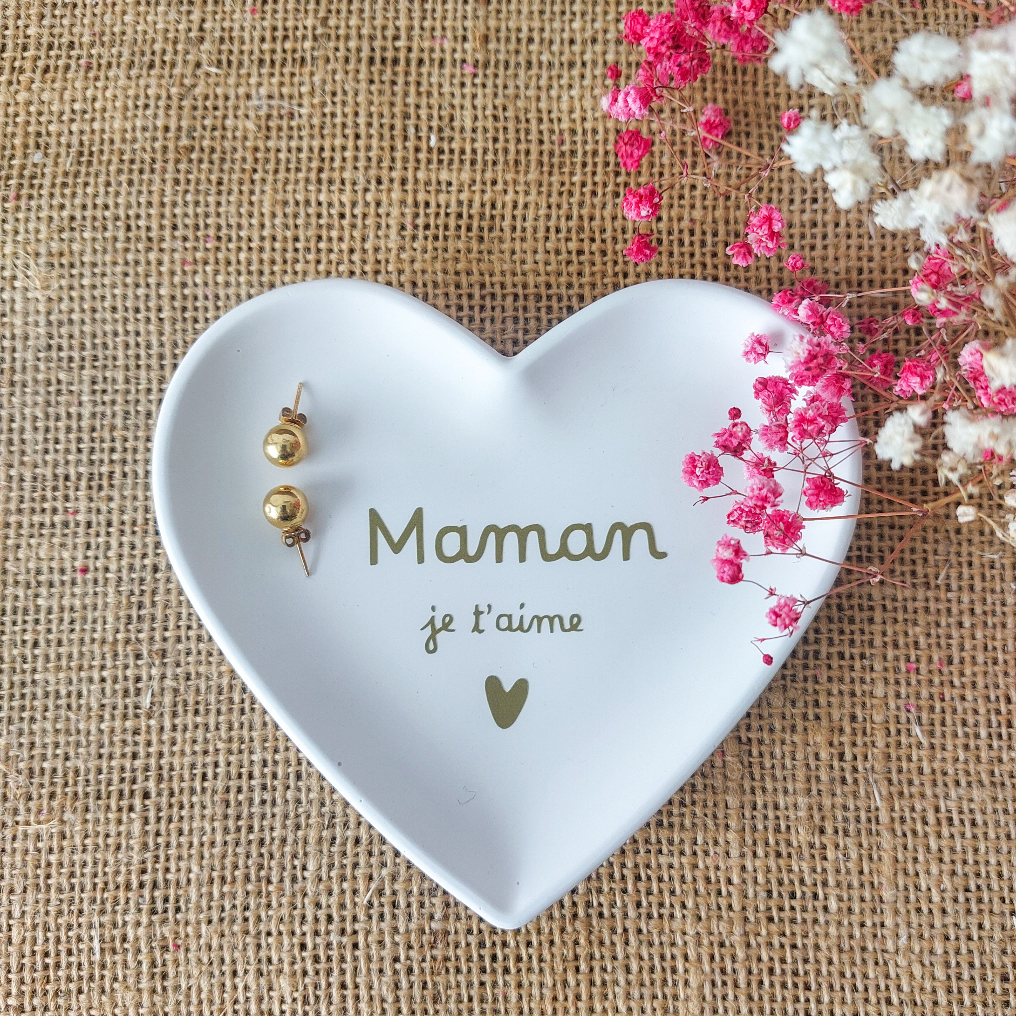 Heart-shaped dish for Mother's Day, Mother's Day gift, personalized jewelry holder dish, love message for mom
