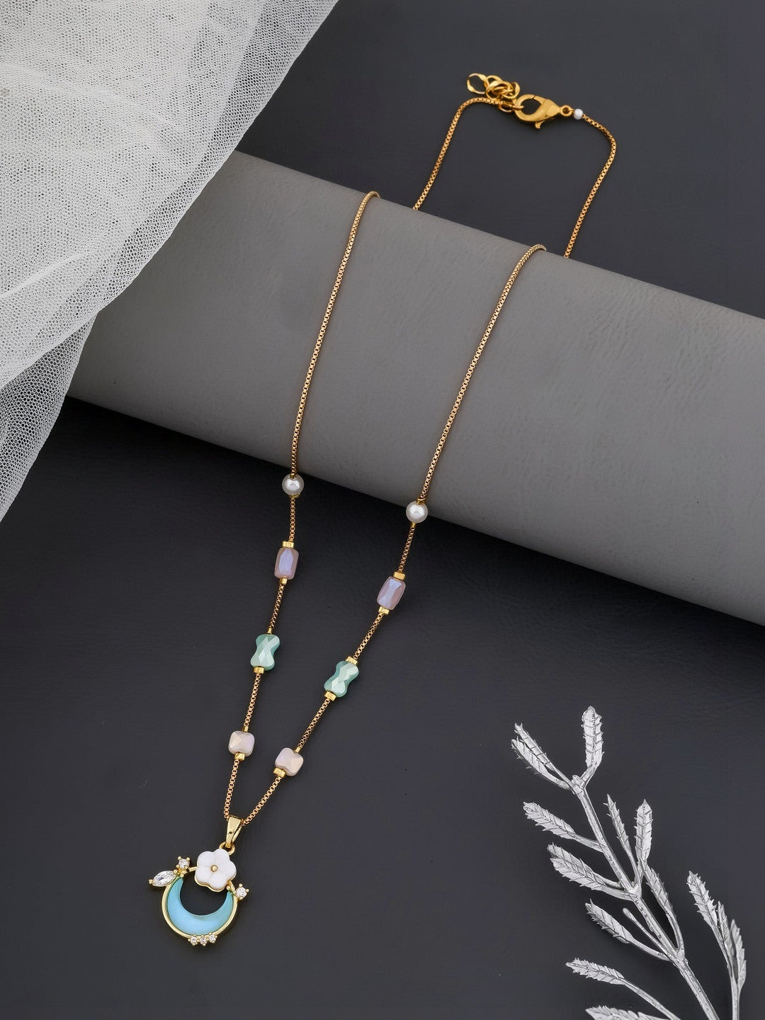 Gold-Plated Brass Necklace – Crystal Accent – ​​Boutique Jewelry