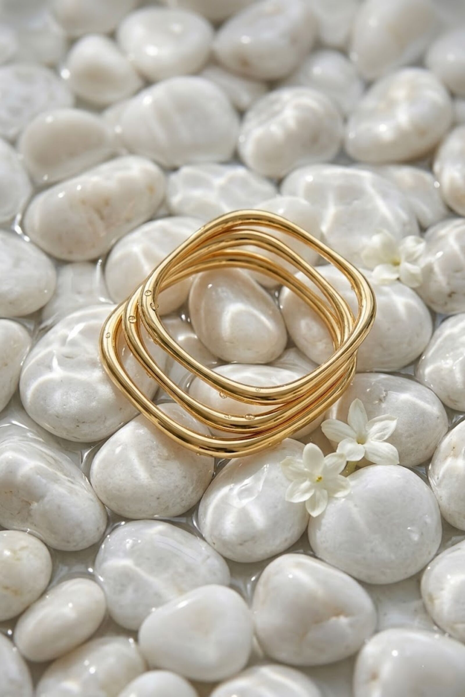 Bracelet Carré Acier Inoxydable – Design Minimaliste Tendance