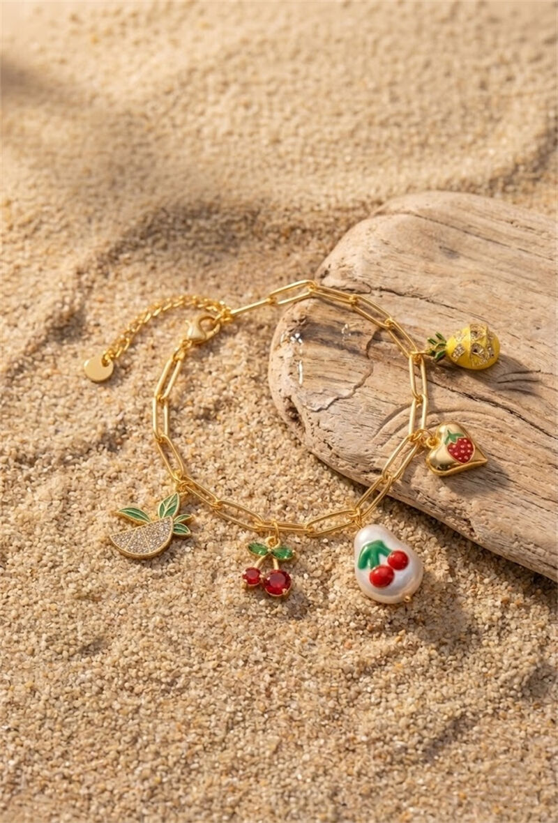 Bracelet Maillon & Breloques Fruitées – Fantaisie Éclatante en Acier Inoxydable