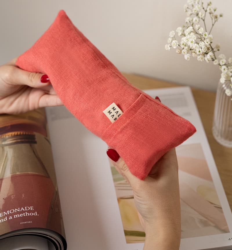 COUSSIN LESTÉ POUR LES YEUX