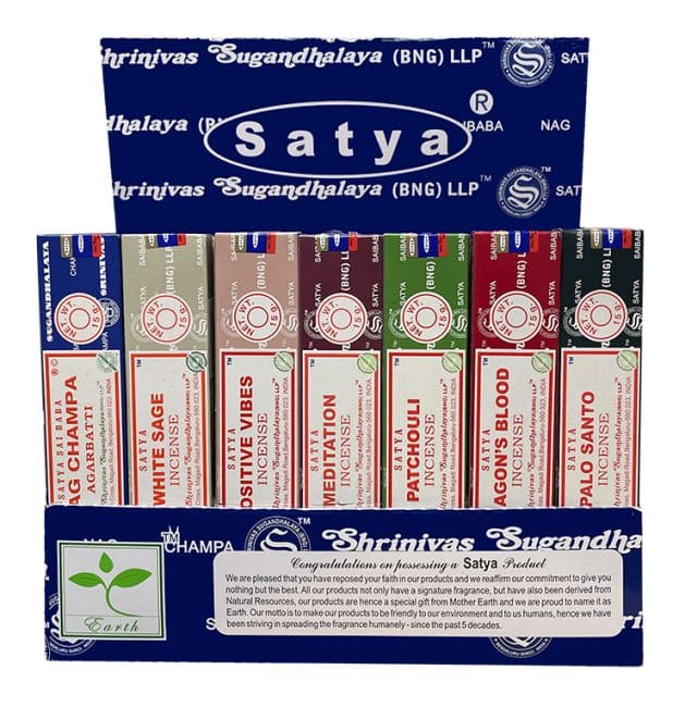 Display stand for 7 flavors, 42 packs of 15g Satya