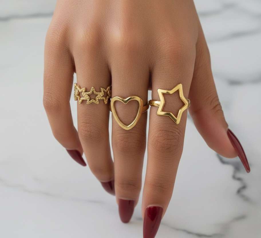 Set di 3 anelli regolabili a forma di stella e cuore in acciaio inossidabile placcato oro 18 carati, impermeabili e resistenti all'ossidazione.