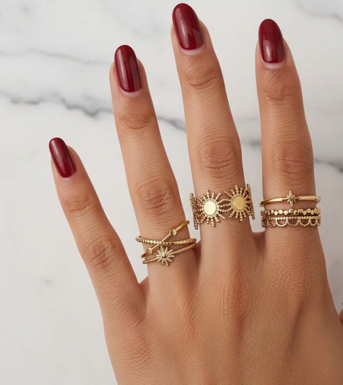 Set di 3 anelli regolabili a forma di stella e sole, realizzati in acciaio inossidabile placcato oro 18 carati, impermeabili e resistenti all'ossidazione.