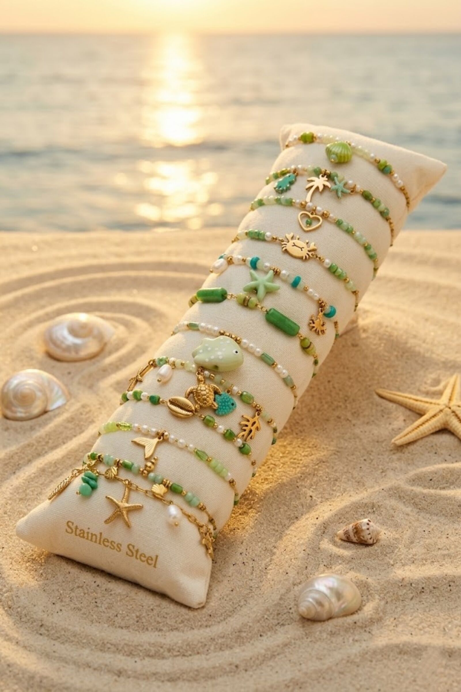 Lot de 12 Bracelets Thème Marin en Acier Inoxydable – Modèles Assortis + Présentoir Offert