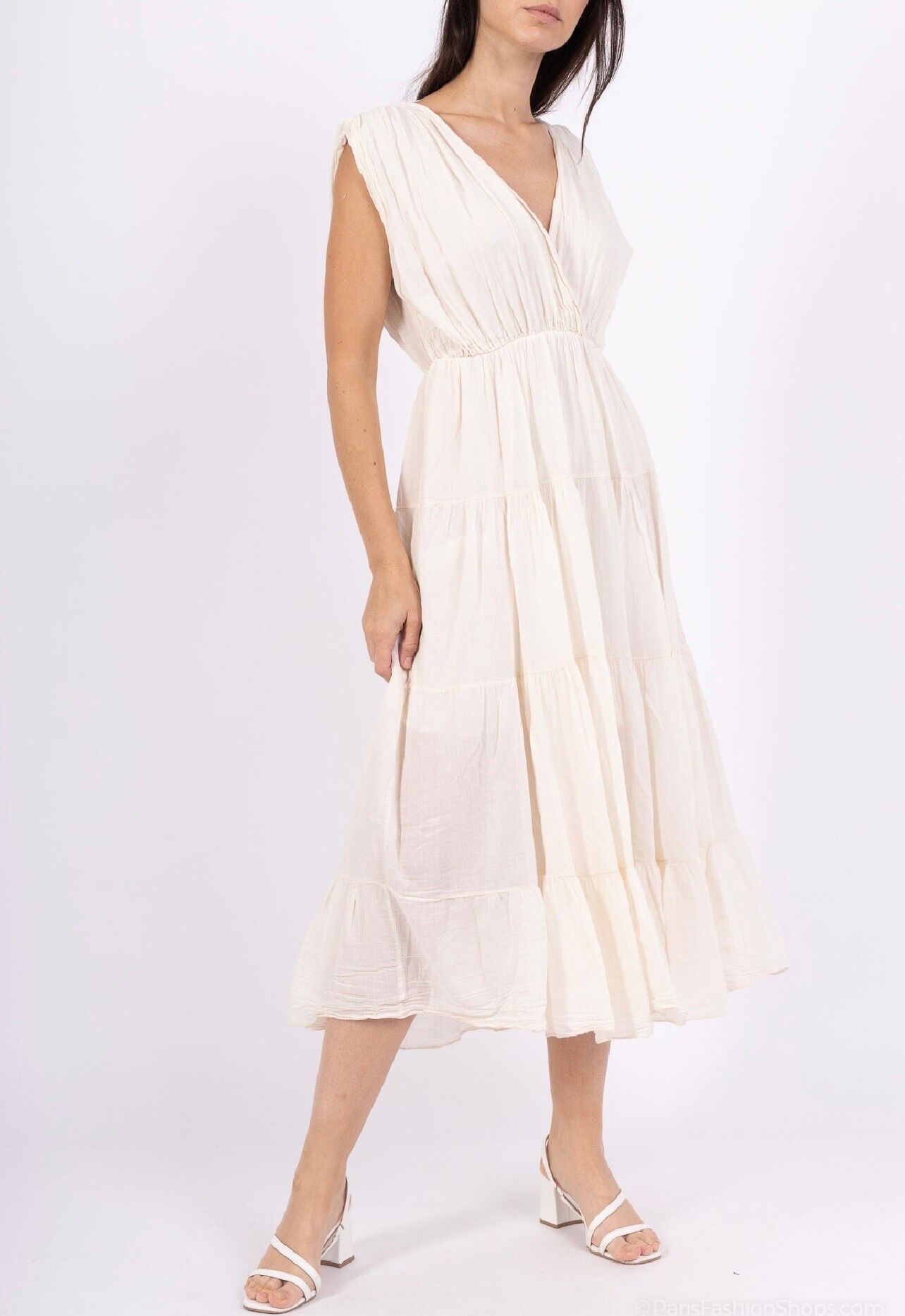 Full-length, lined midi dress with a V-neck, open back, sleeveless, and elasticated waist