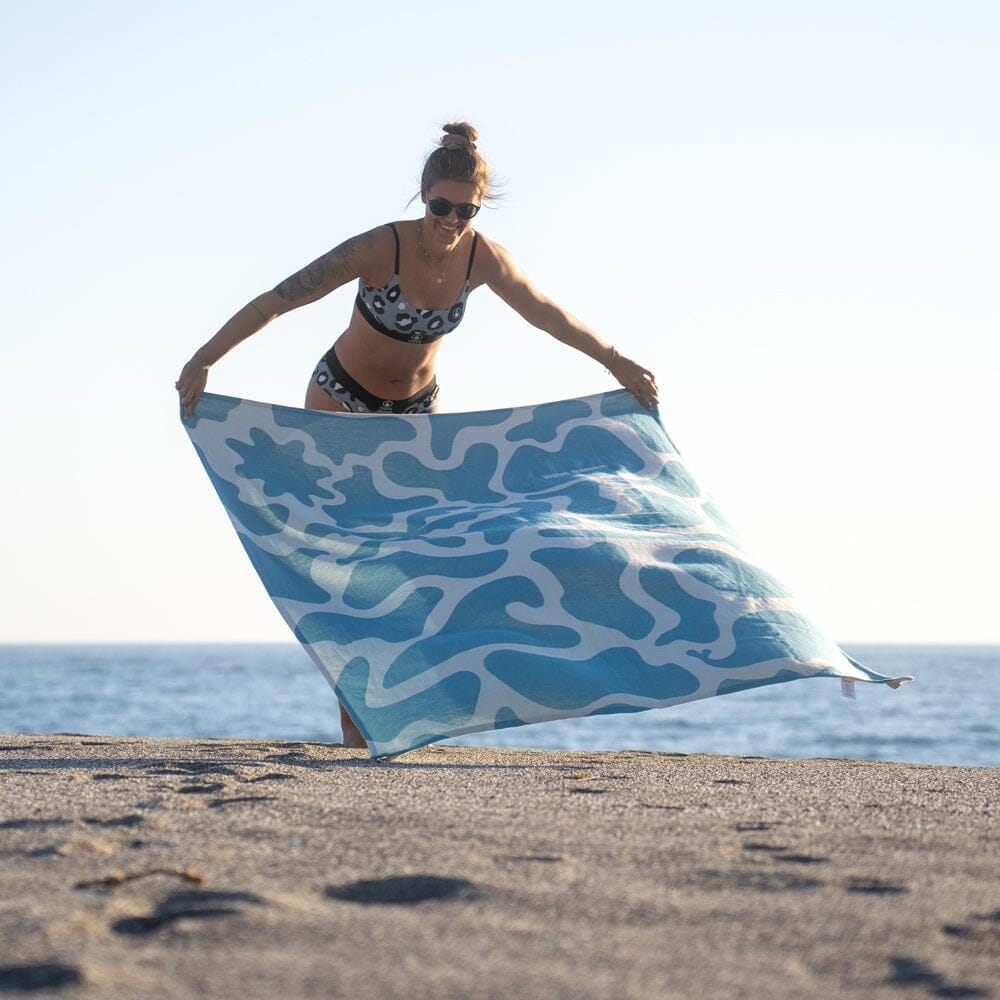 Buy wholesale NatureLite Magnetic Bath Towel Beach Ocean Camo