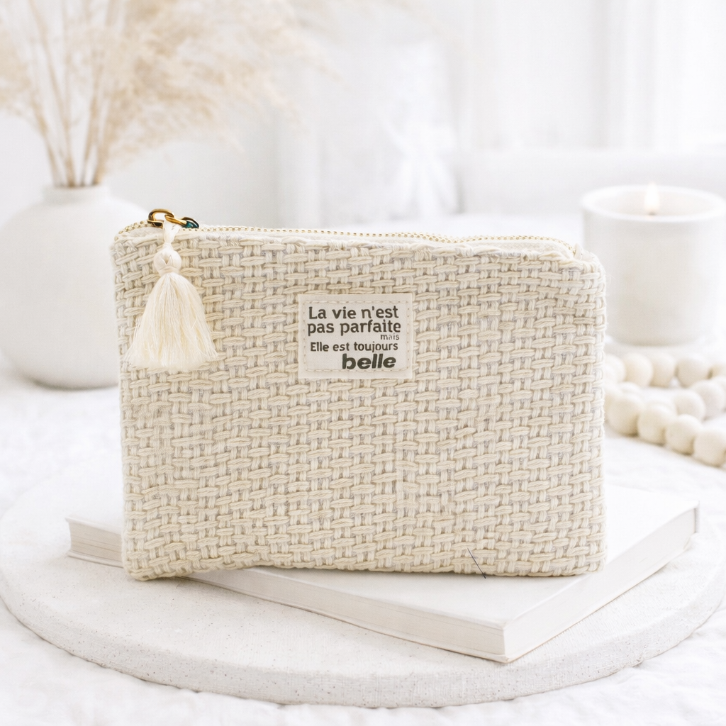 Braided pouch with message – Trendy fashion accessory