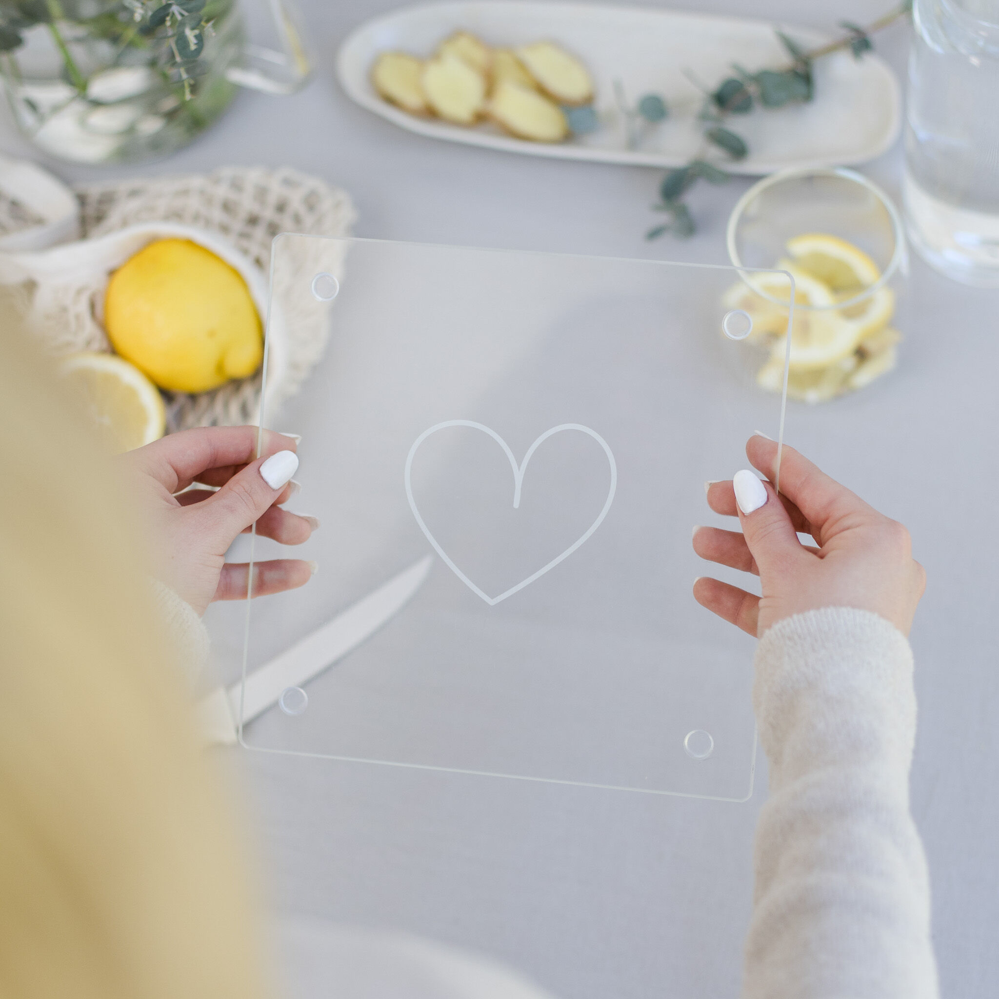 Tagliere in vetro con cuore
