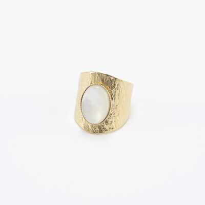 Grande Nymphéa mother-of-pearl ring