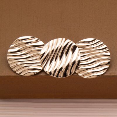 WAVY brooch