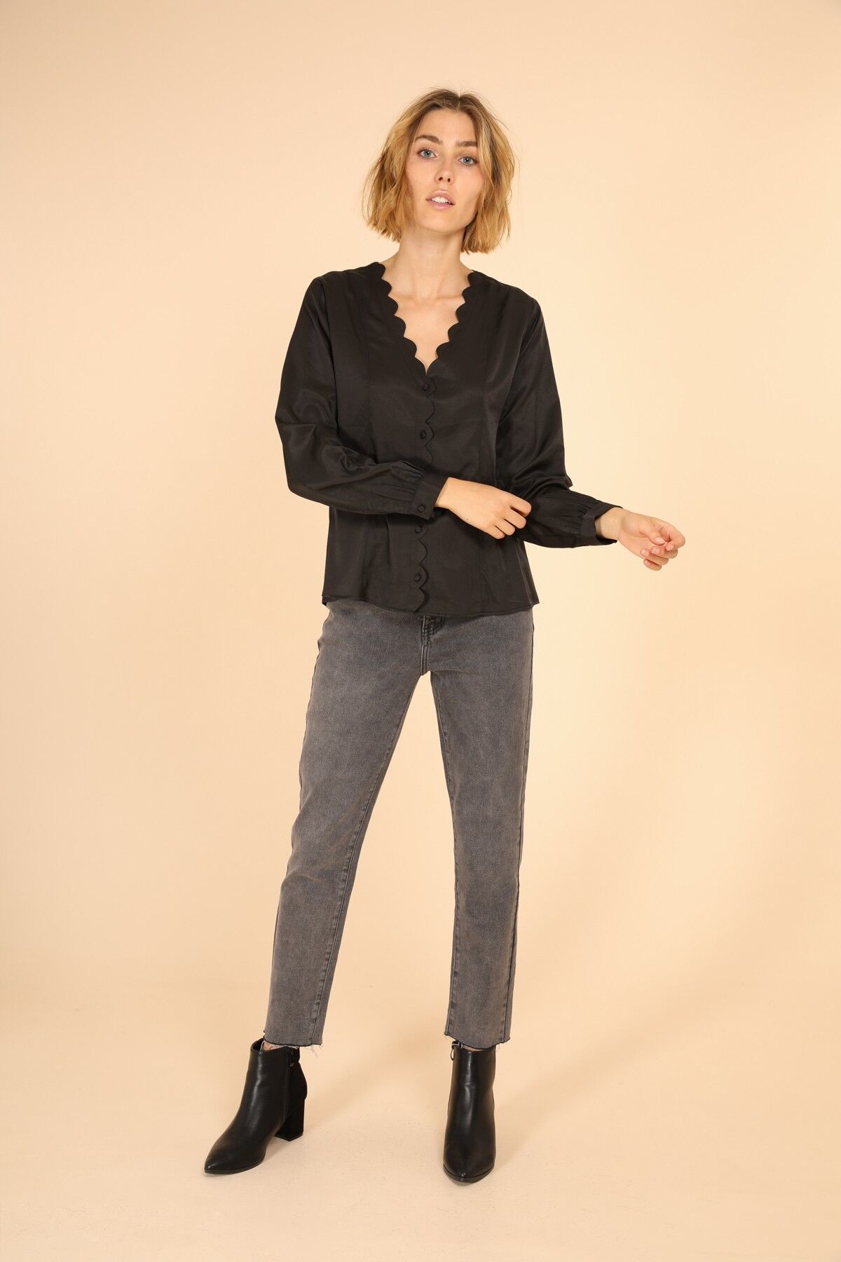 CLAUDINE blusa nera S/M/L