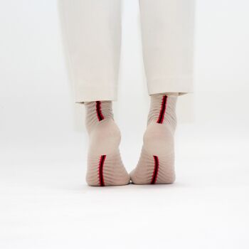 Be Trendy - Beige, la chaussette en voile ultra-résistant - Parfait pour Fête des Mères 2024 3