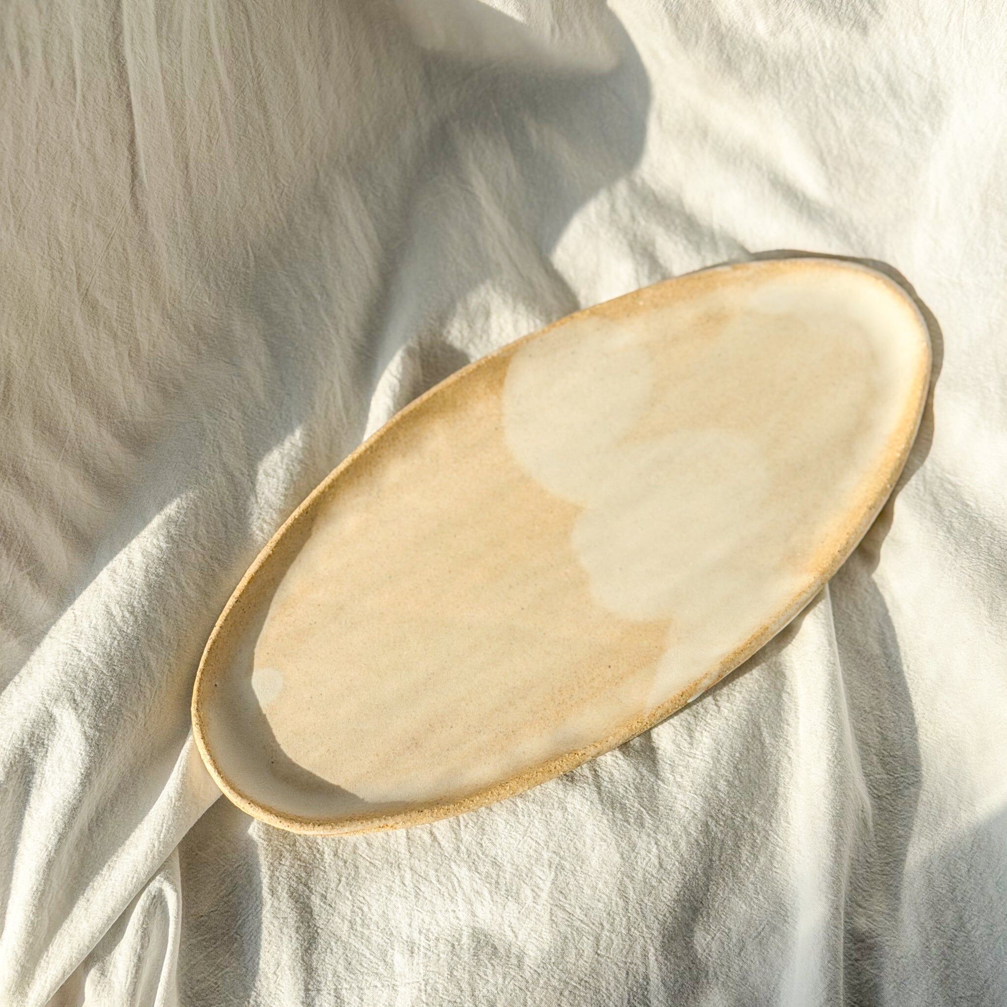 Small oval dish
