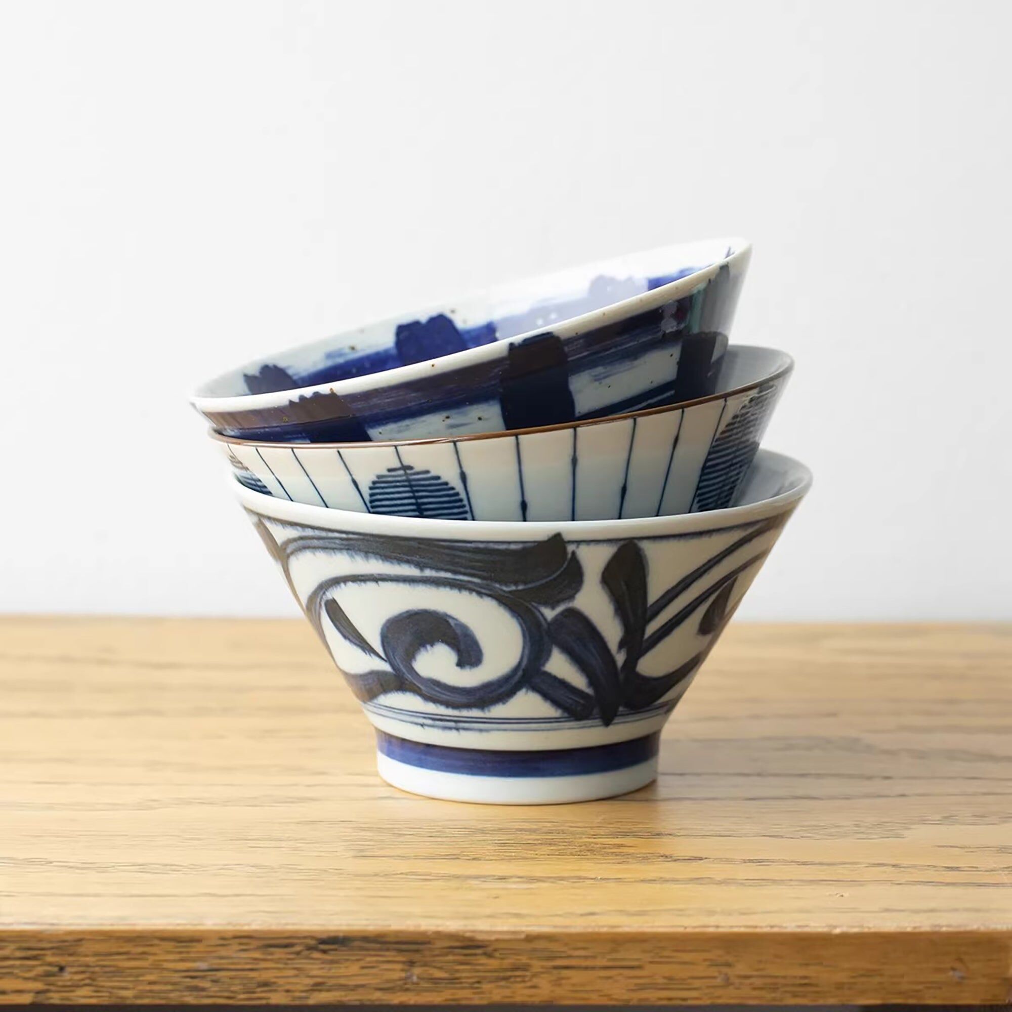 Hand-painted Minoyaki ramen bowl